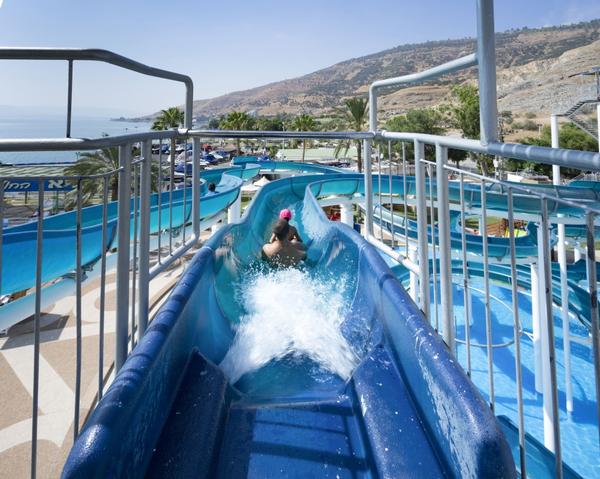 חוף גיא טבריה על הכנרת